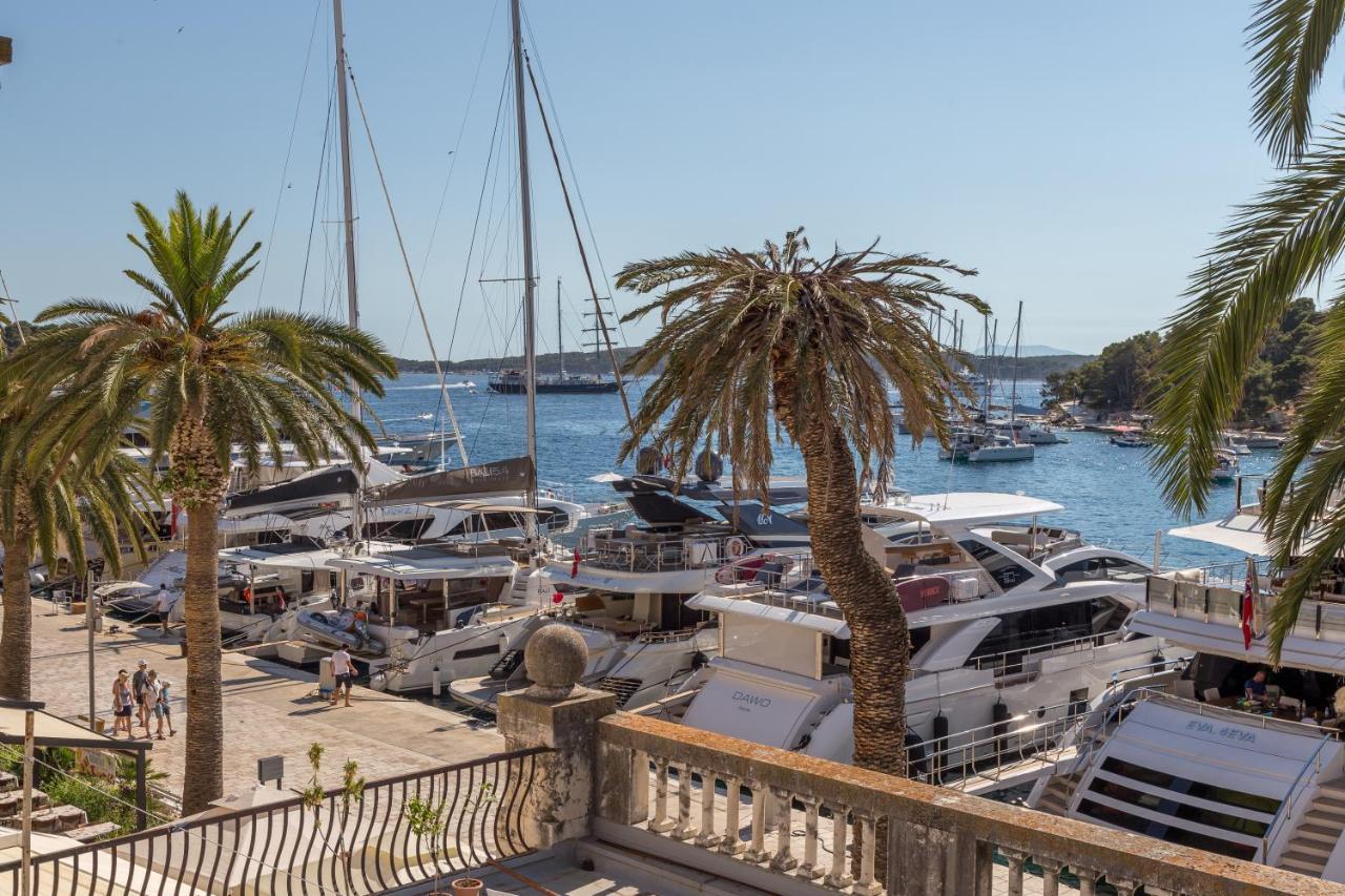 Couple'S Getaway In The Center Of Hvar W/Sea View Hvar Town Esterno foto