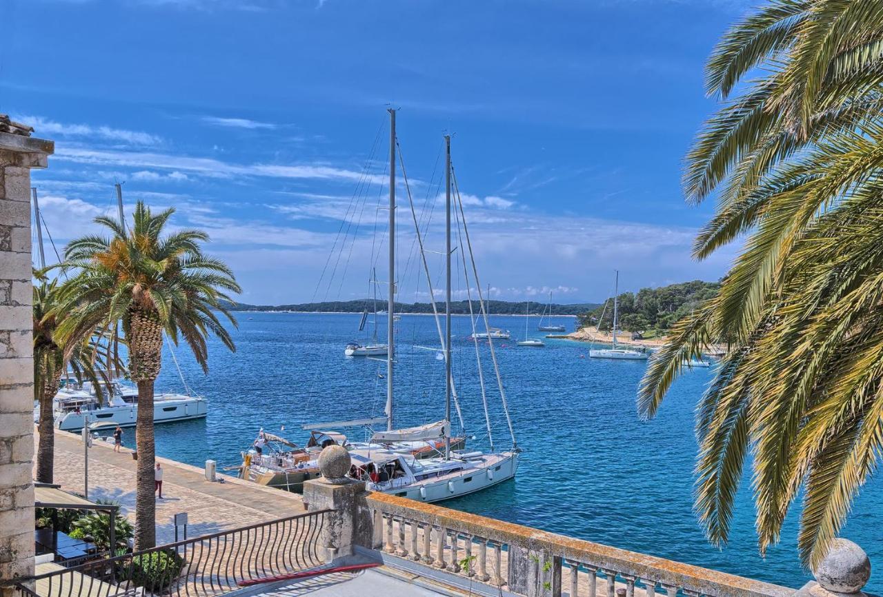 Couple'S Getaway In The Center Of Hvar W/Sea View Hvar Town Esterno foto